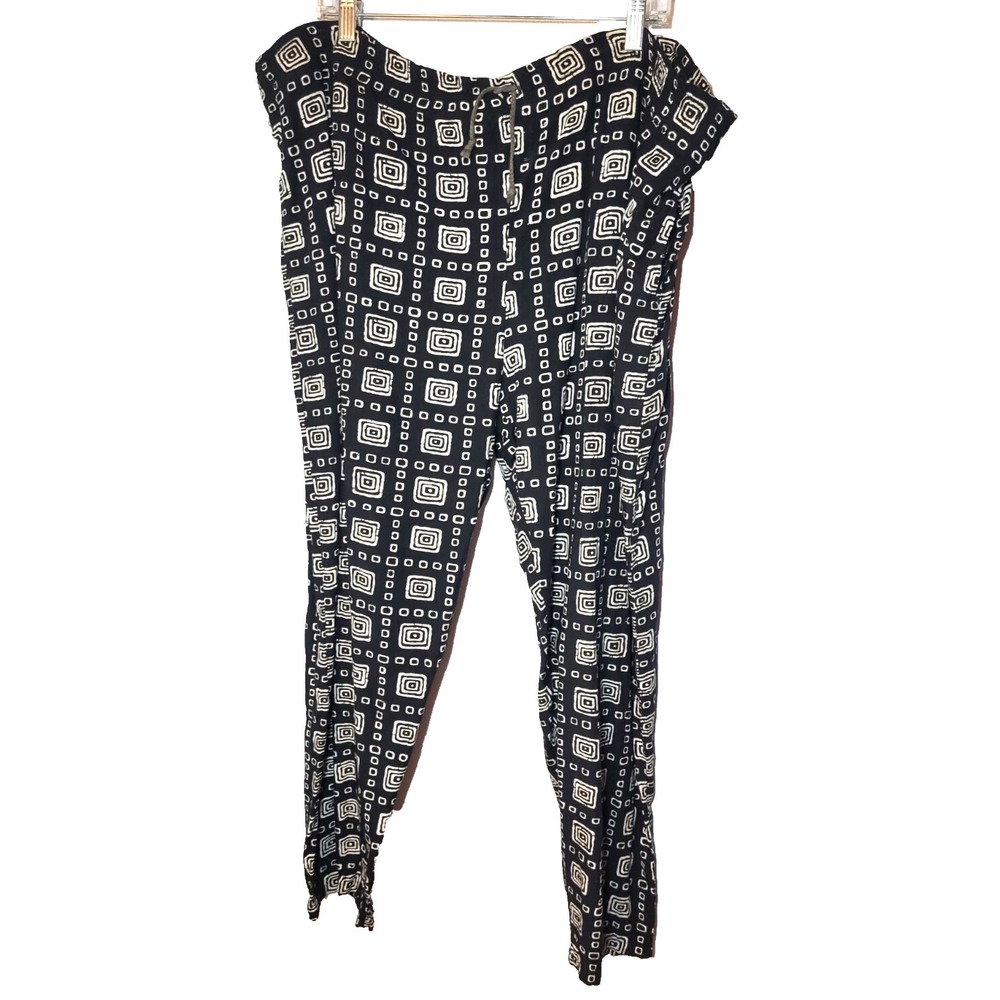 Passports Black Cream Rayon Geometric Drawstring/Elastic Waist Pant Size Large‎